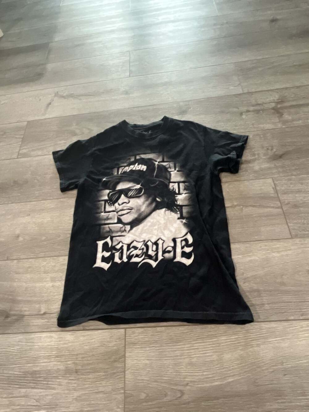 Eazy-E Compton Airbrush Style Portrait Graphic T-Shirt